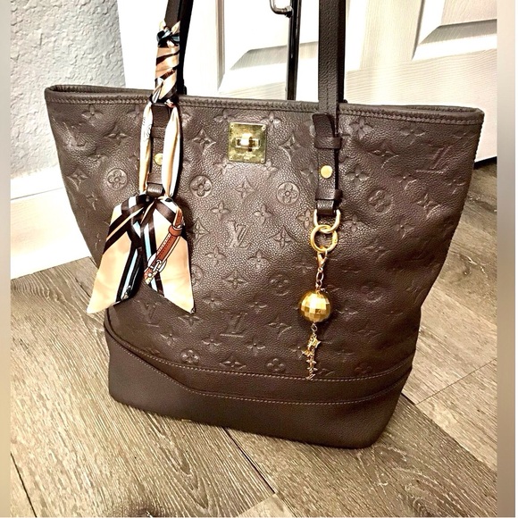 Louis. Vuitton Citadine Empriente Leather Tote GM - Picture 2 of 15